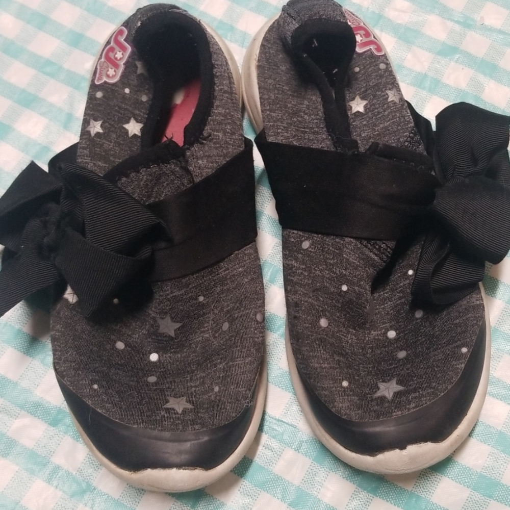 Kids shoes